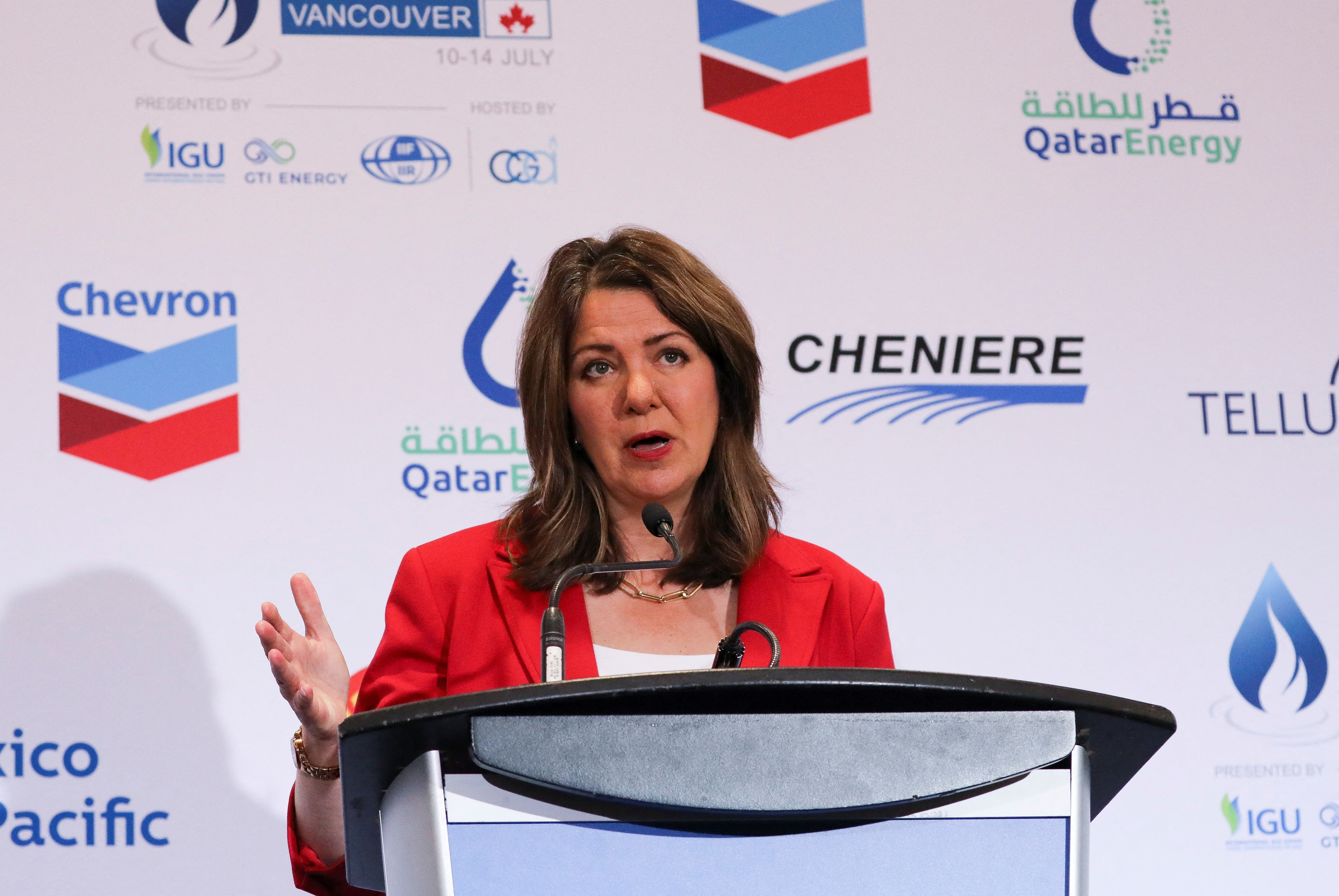 Alberta's Premier Danielle Smith speaks during a press conference at the LNG 2023 energy conference in Vancouver, British Columbia, Canada July 13, 2023. REUTERS/Chris Helgren/File Photo